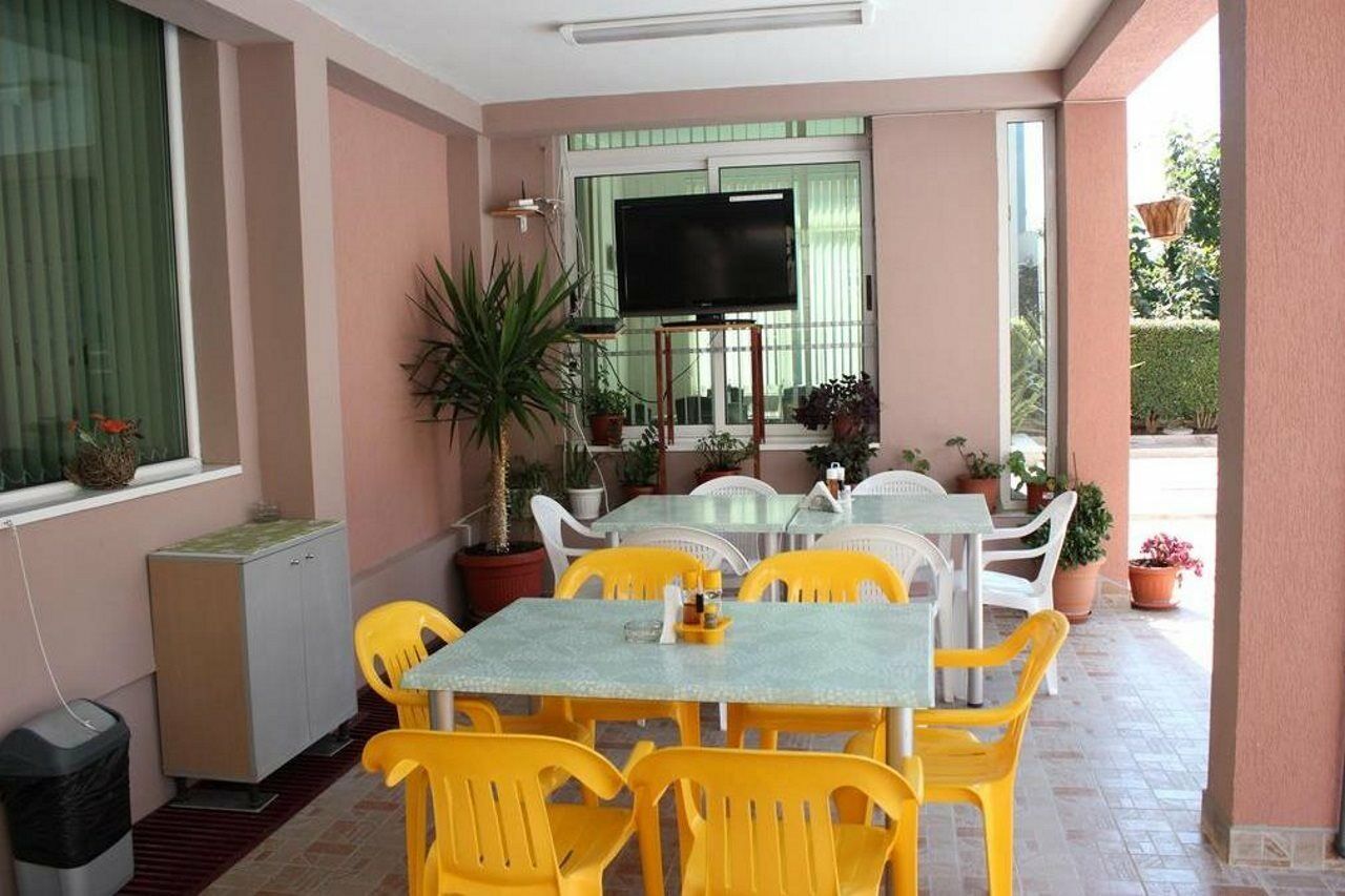 Family Hotel Venera Свети-Влас Экстерьер фото